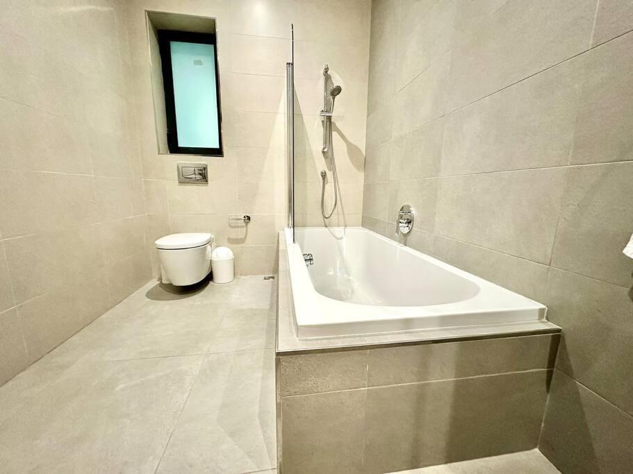 Stunning 2Br Apt In St Julians Saint Julian's Bagian luar foto